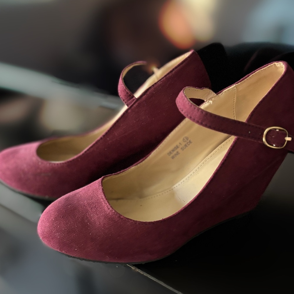 Burgundy Mary Jane Date Night Wedding Guest Comfortable Wedge Heels - Picture 2 of 4